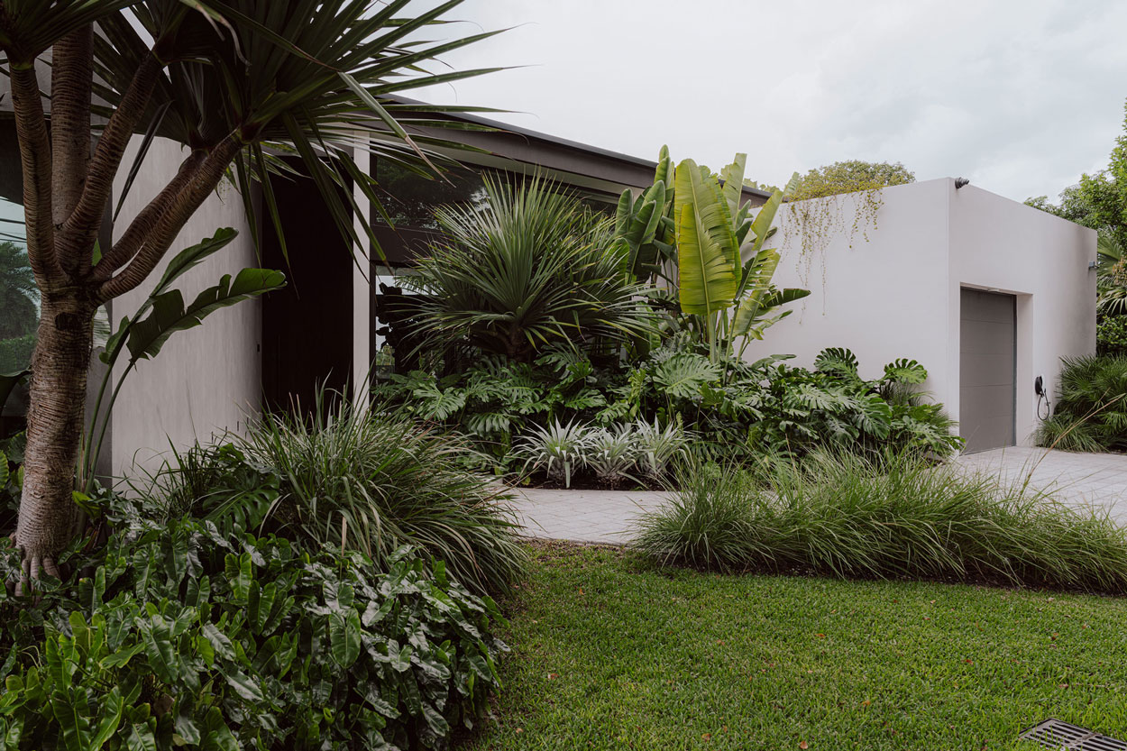 Casa 19360 Skylake Miami